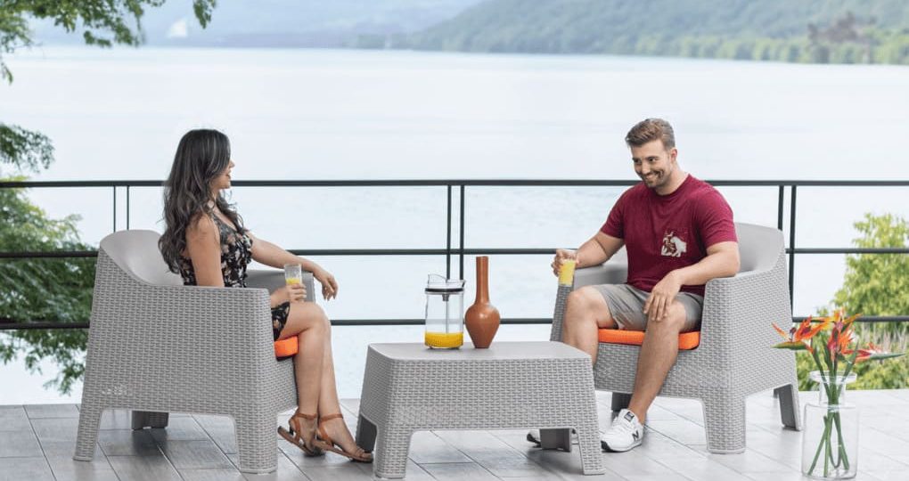 Juegos de sala de plástico en Panamá: diseño moderno y funcional