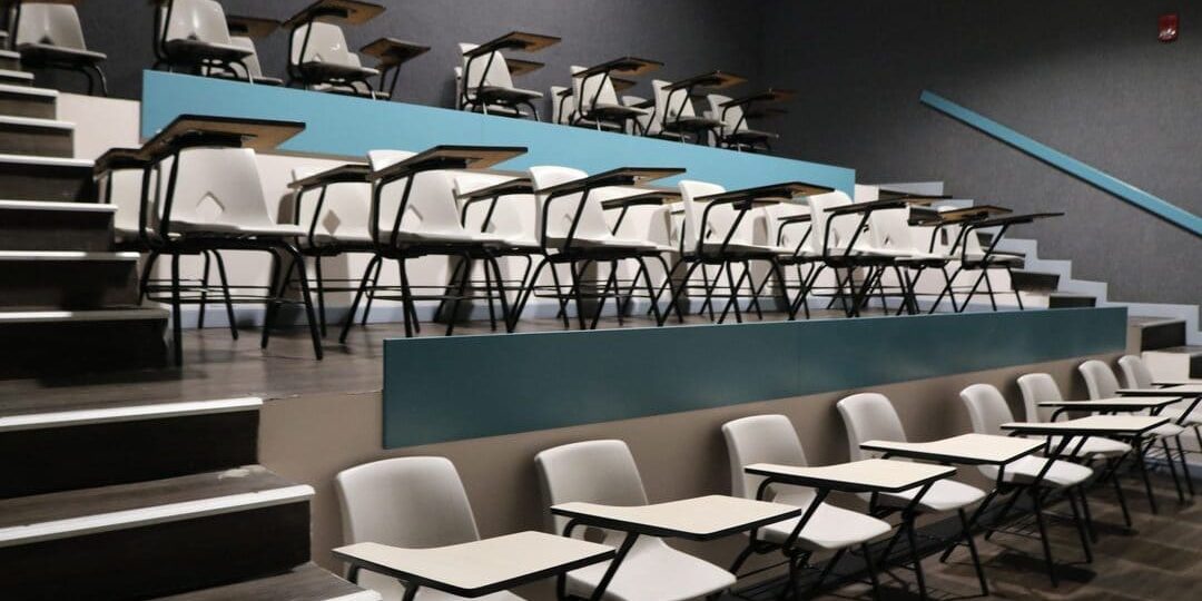 Aprende cómo alquilar un salón de eventos para empresas en Panamá